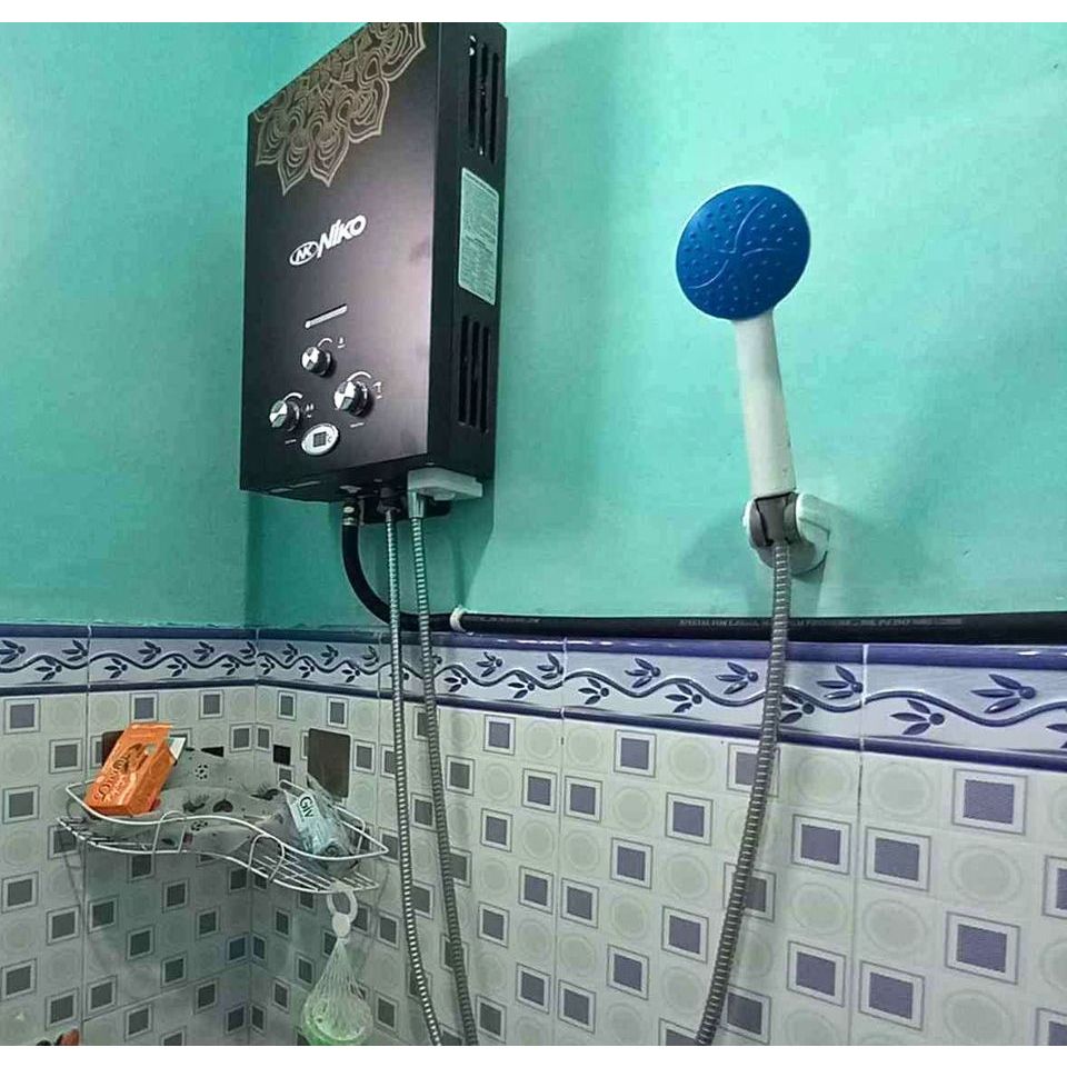 44Cipay - Water Heater Niko Led Paket Lengkap Pemanas Air Hitam Kamar Mandi
