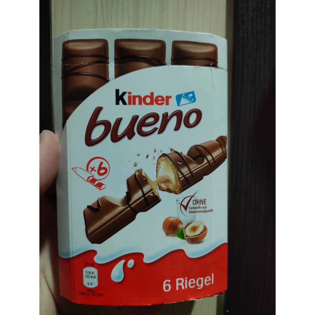 

Kinder Bueno Milk Hazelnut Chocolate Wafer 6 PCS