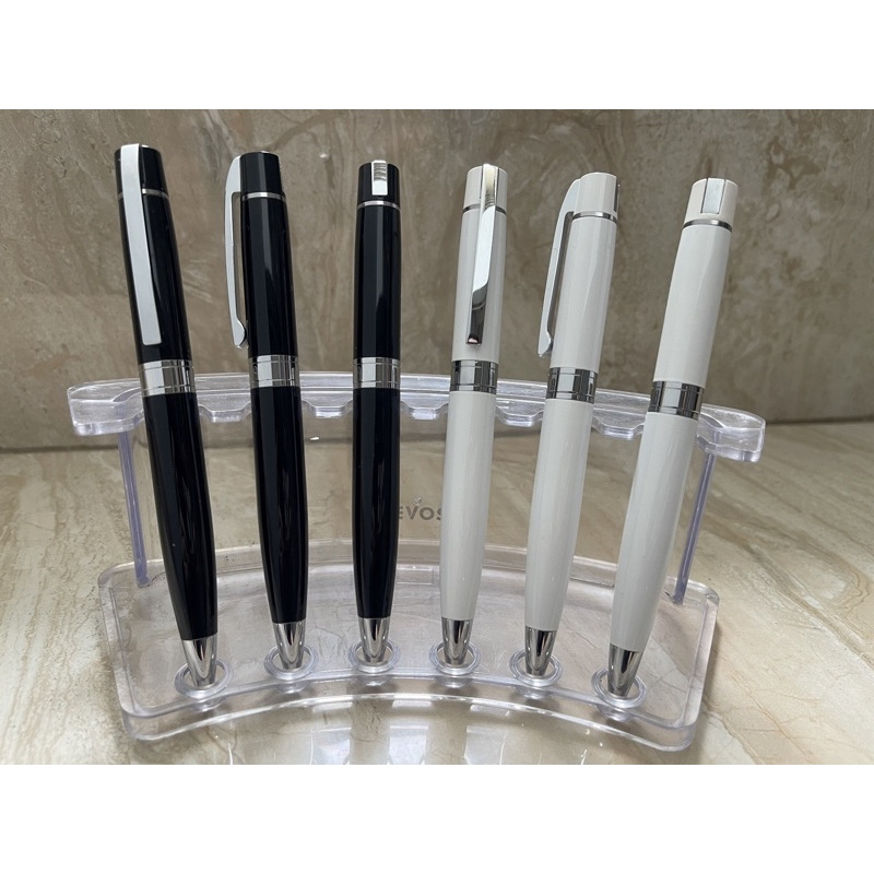 

Bp 613 / Pen metal / Pen besi / Pulpen stainless / Ballpoint / Pen Souvenir promosi dpt dicustom Logo perusahaan / Nama