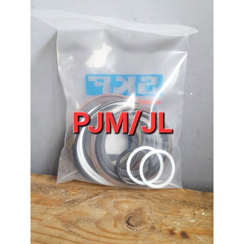 SEAL KIT ARM ZAXIS 48U 48 U SKF USA.