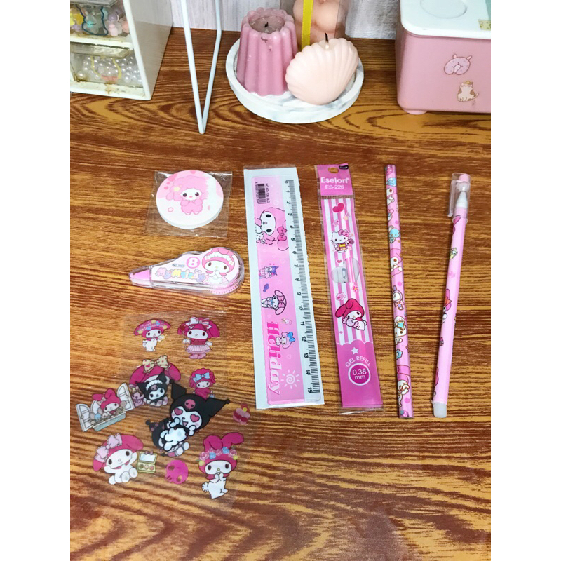 

Alat tulis set 7in1 Stationery set murah untuk sekolah motif sanrio