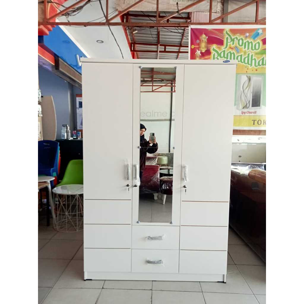 Lemari 3pintu laci 2 / Lemari 3 pintu ful rak lipat / Lemari Pakaian baju 3pintu / lemari 3pintu min