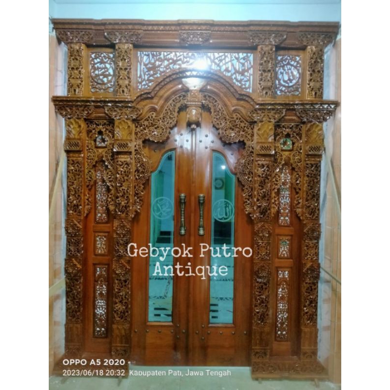 PINTU GEBYOK UKIR MOTIF KRAWANGAN PINTU KACA
