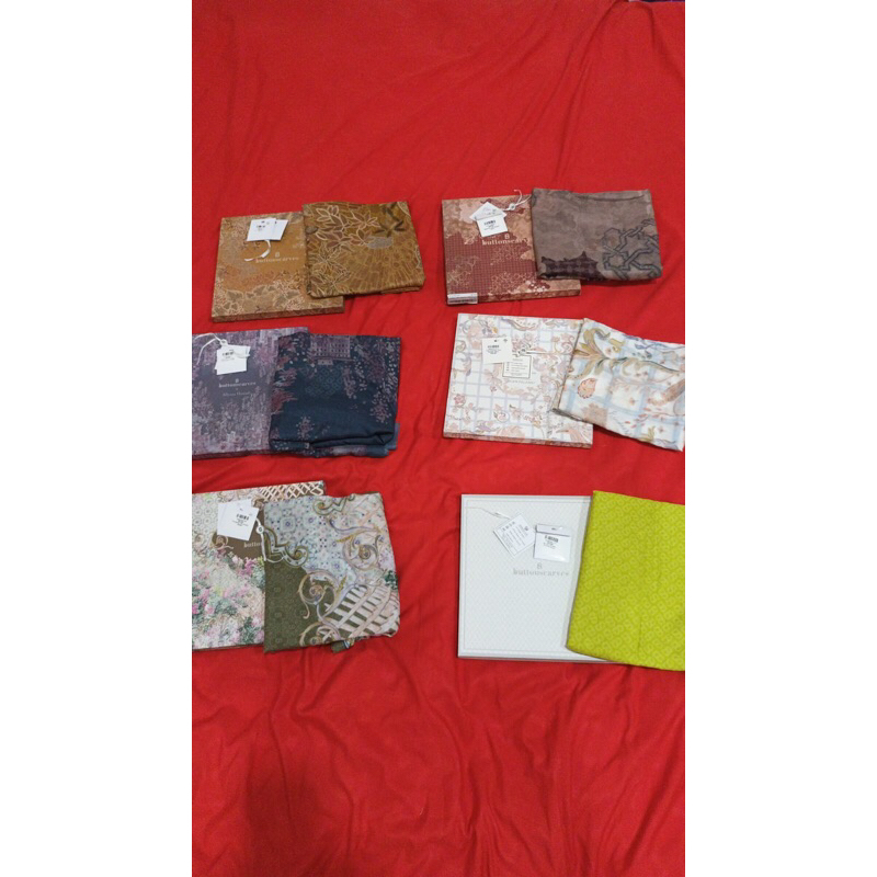 Jilbab button scarves