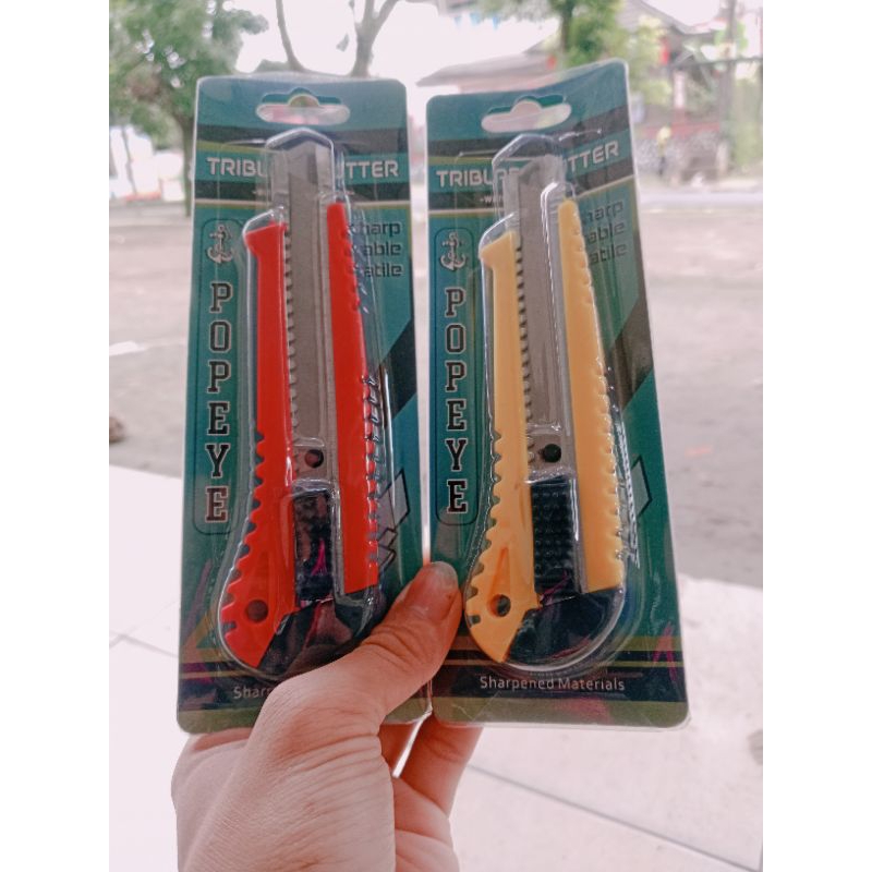 

Pisau Cutter Blade Cutter Popeye Gunting Cutter Bonus Isi Cutter 3 pcs