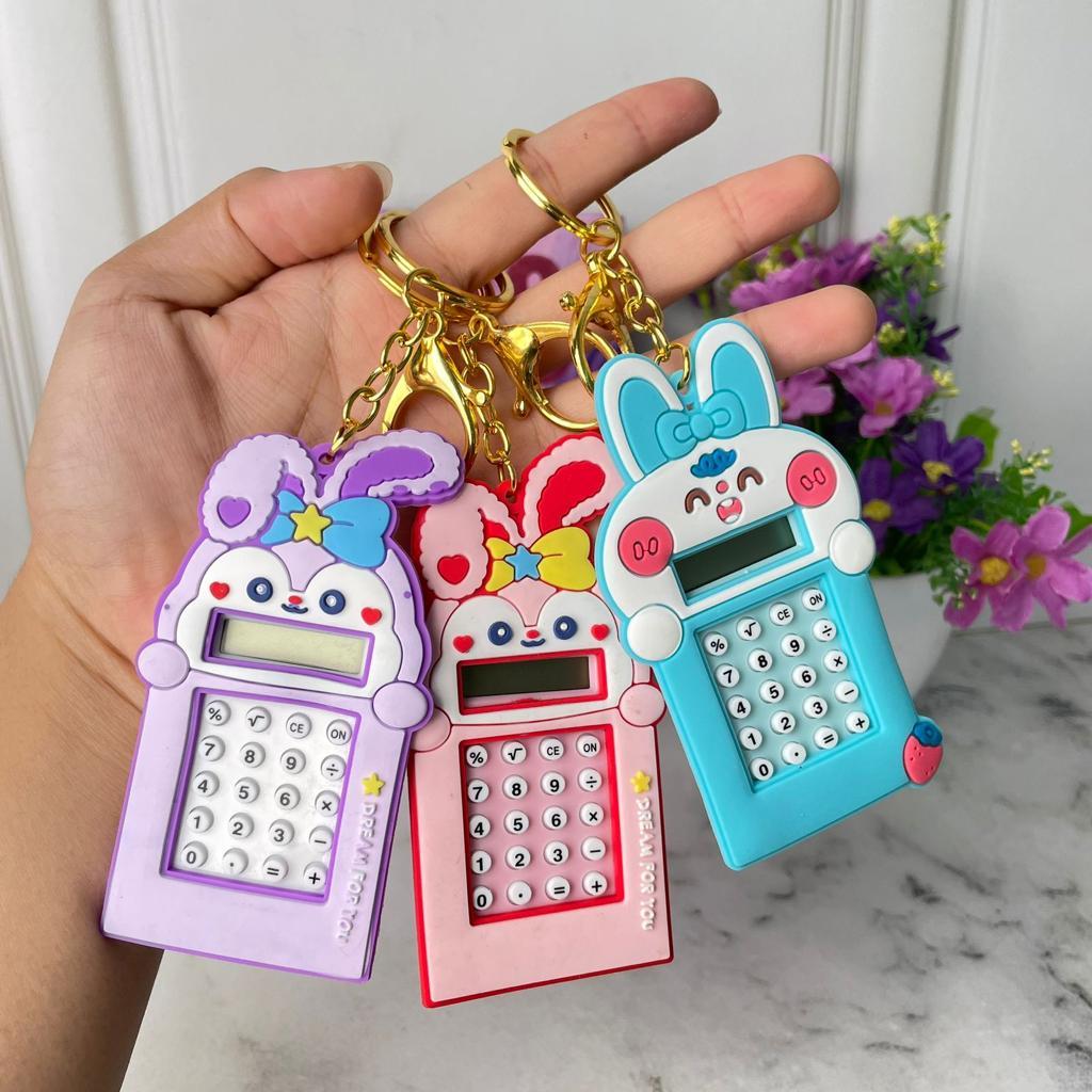 Gantungan Kunci Kalkulator SANRIO Lucu Cute Murah Ada Mainan Maze nya / Kalkulator Gantungan Kunci S