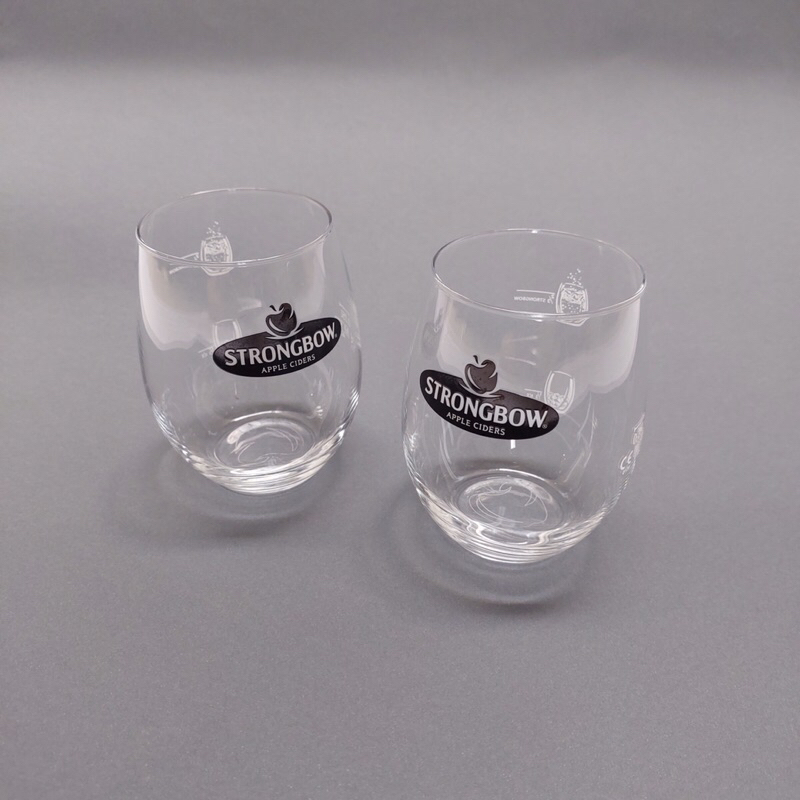 2 Gelas (Glass) Strongbow Apple ciders 0,25L