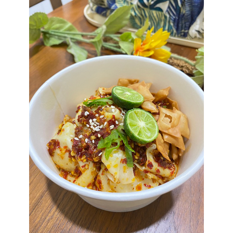 

PANGSIT TULANG RANGU CHILI OIL MAM