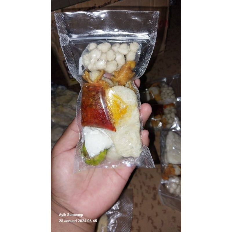 

Bakso Aci bumbu basah Goyang Lidah