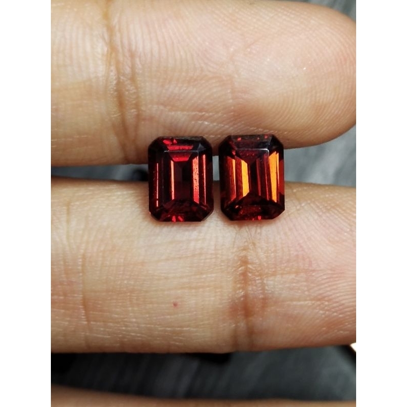Natural Garnet 8x6 mm Clean Perfect Super Unik Octagon Step Cutting Asli