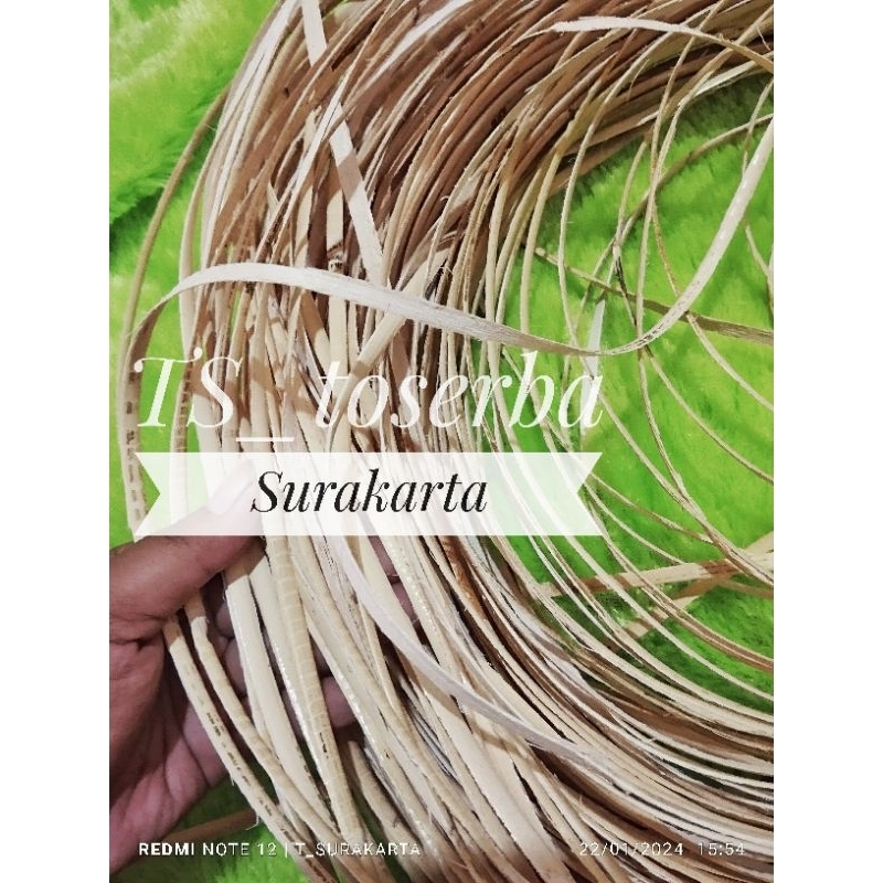 bahan baku rotan iratan / bahan baku rotan jenis iratan / lesio / rotan lesio / iratan rotan pipih