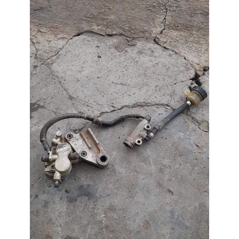 kaliper master rem belakang ninja rr old original copotan