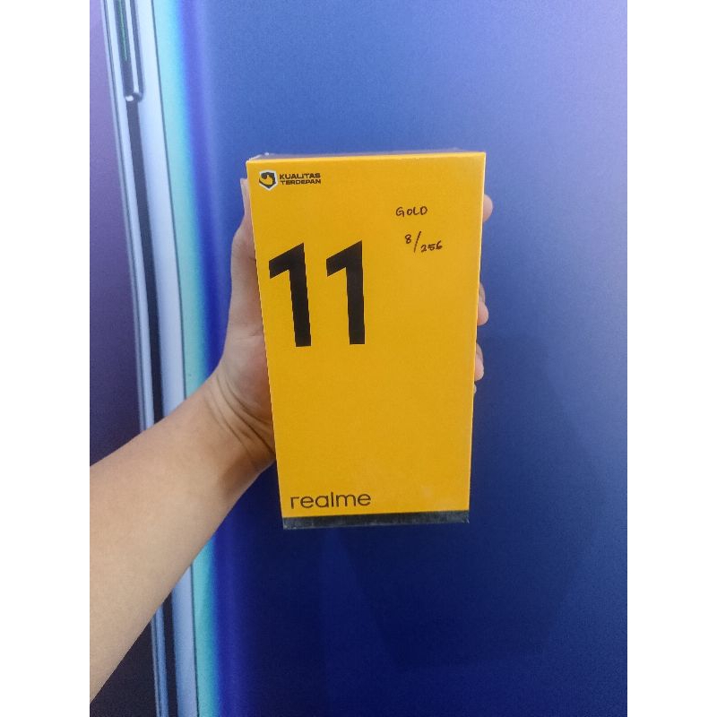 REALME 11 4G 8/256 GB GARANSI RESMI