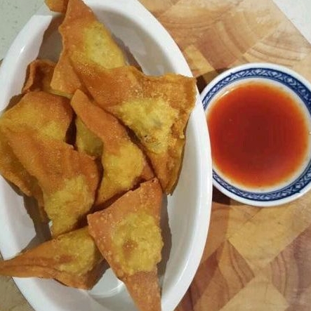 

Pangsit Gacor (frozen food)