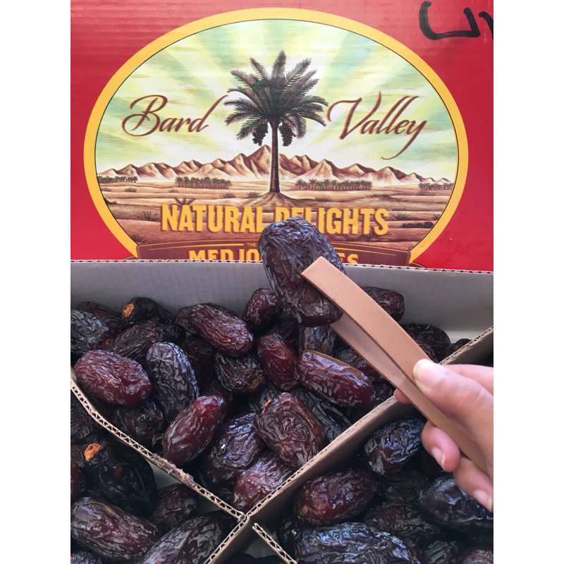 

Kurma Medjool Date USA Jumbo Berat 5kg /pack