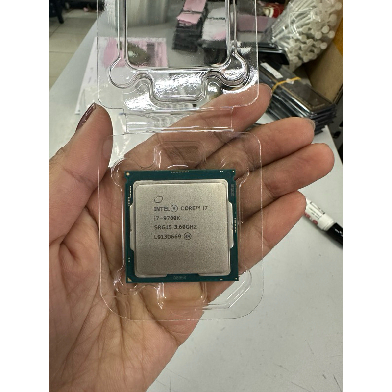 processor i7 9700k + fan 1155