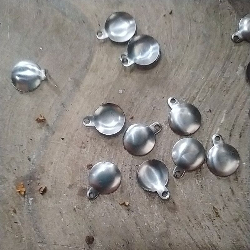 

balde canvas 1,6 ,isi 50 biji