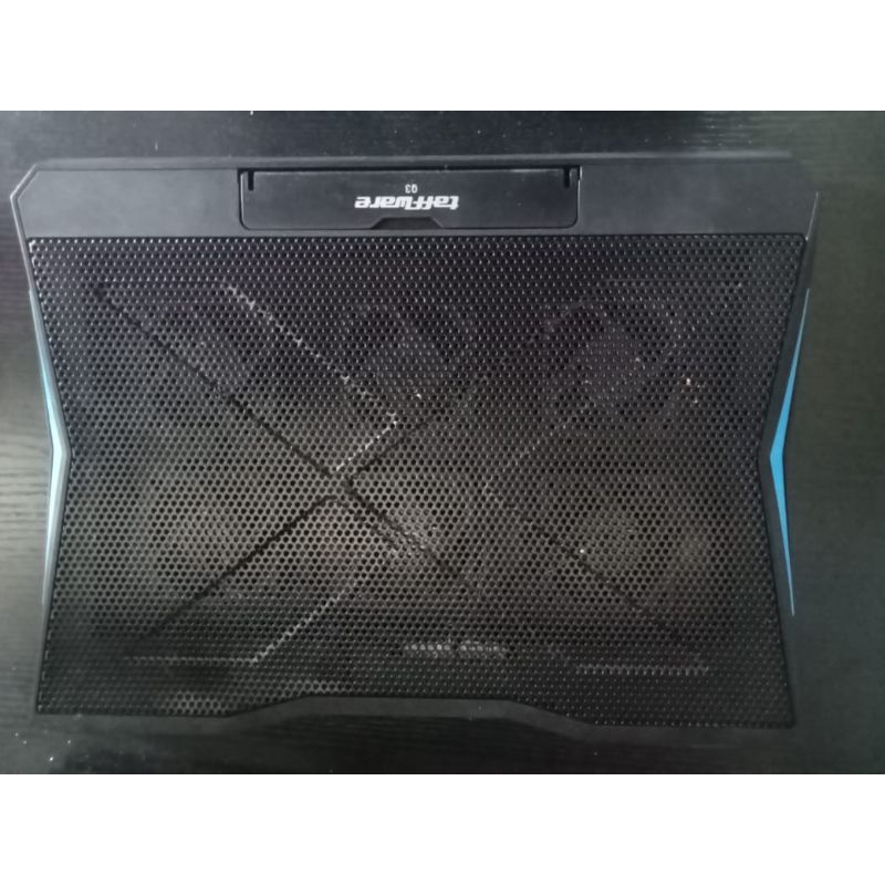 Cooling pad laptop