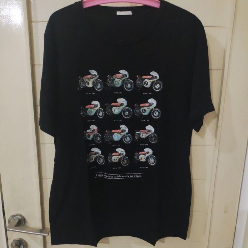 KAOS GU UNIQLO X HONDA