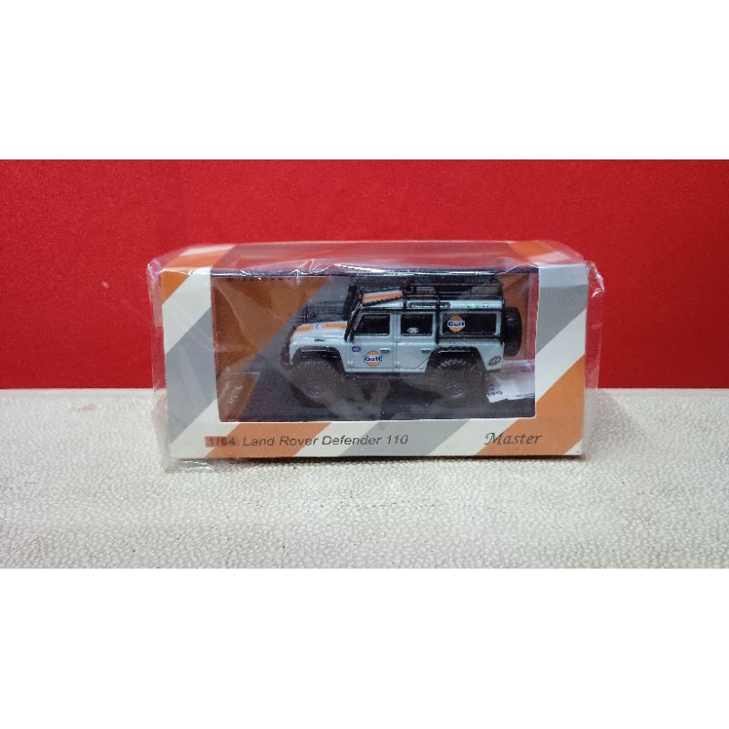 Diecast 1/64 Master Land Rover Defender 110 Gulf