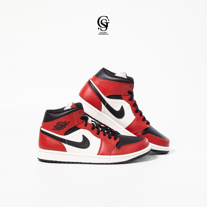 Air Jordan 1 Mid Chicago Black Toe Original