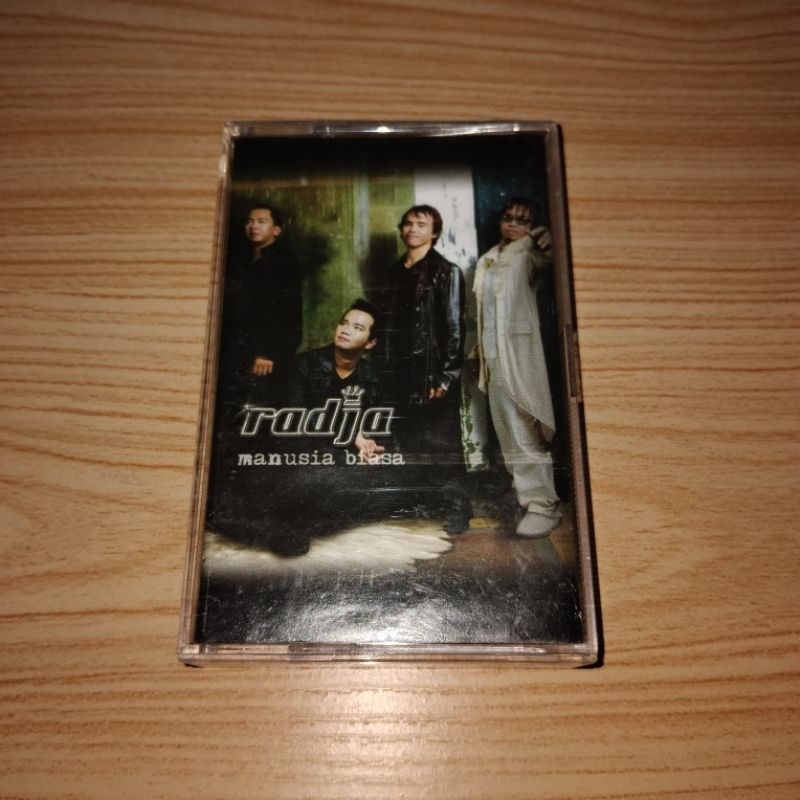 Kaset Radja - Manusia Biasa