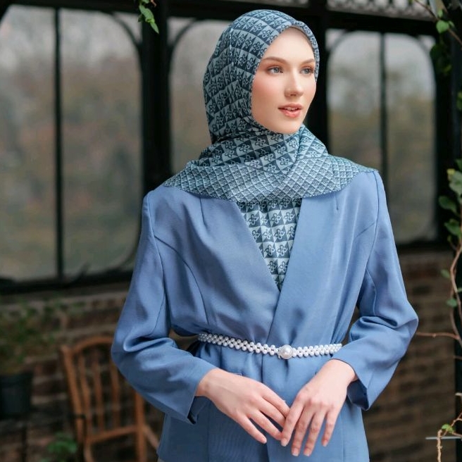 Adeola Scarf - Two Tone Monogram Series - Hijab Motif - Square Kerudung - Oceanic