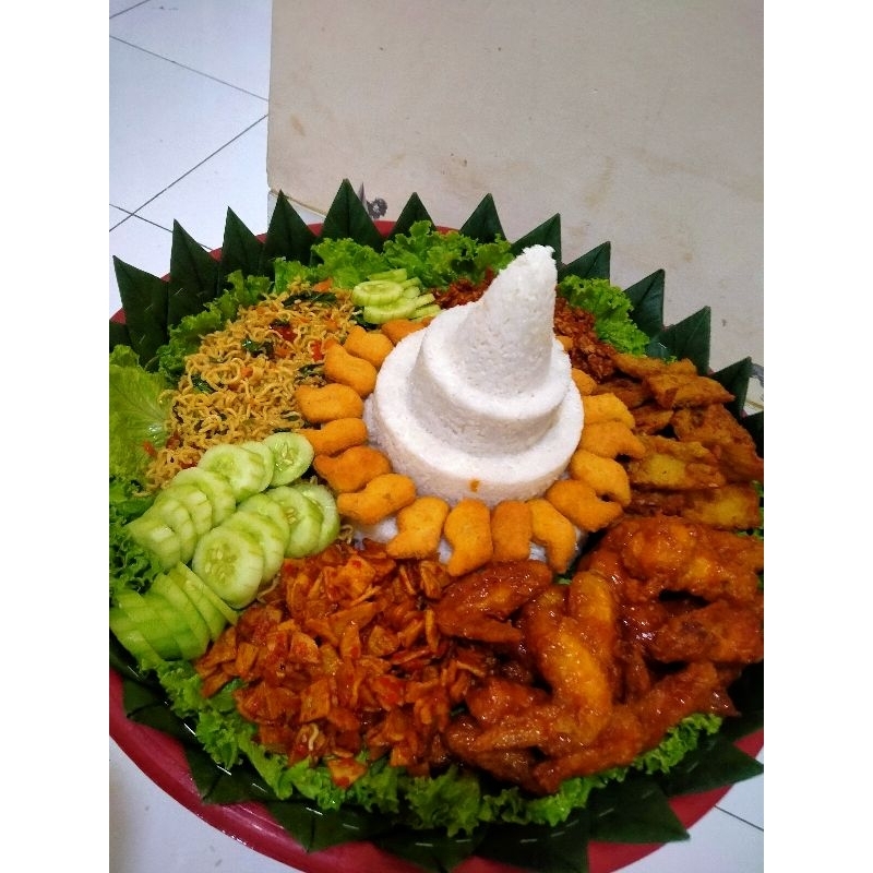 nasi tumpeng 20porsi