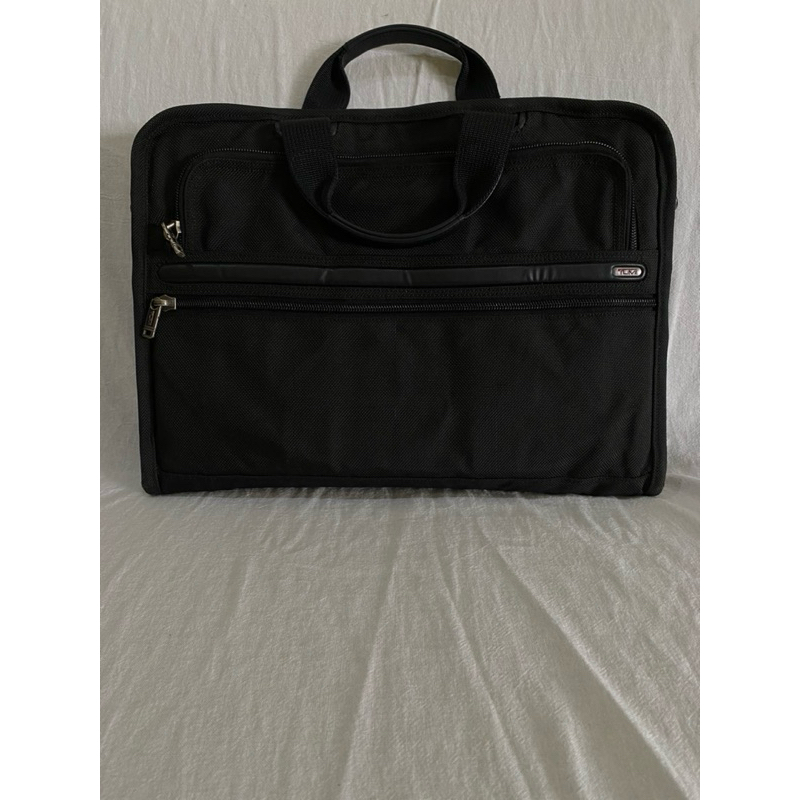 TUMII** LAPTOP BAG PRELOVED