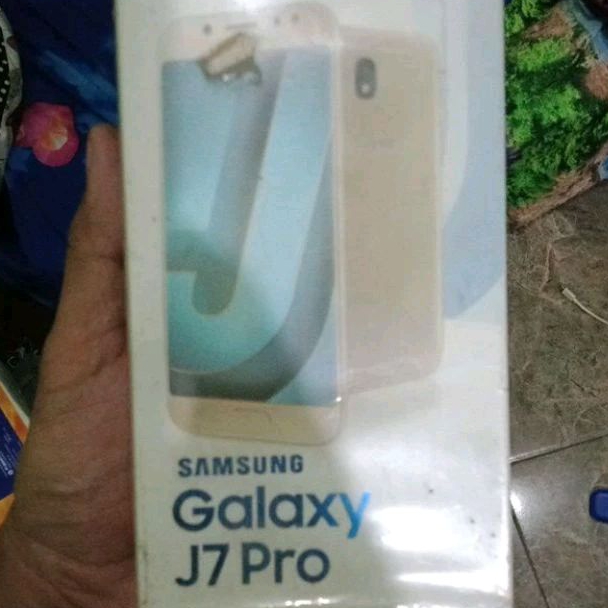 Samsung j7pro second