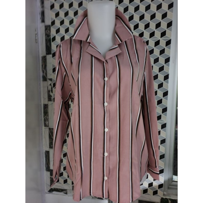 kemeja pink salur