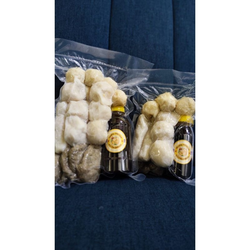 

Pempek Premium Khas Asli Palembang