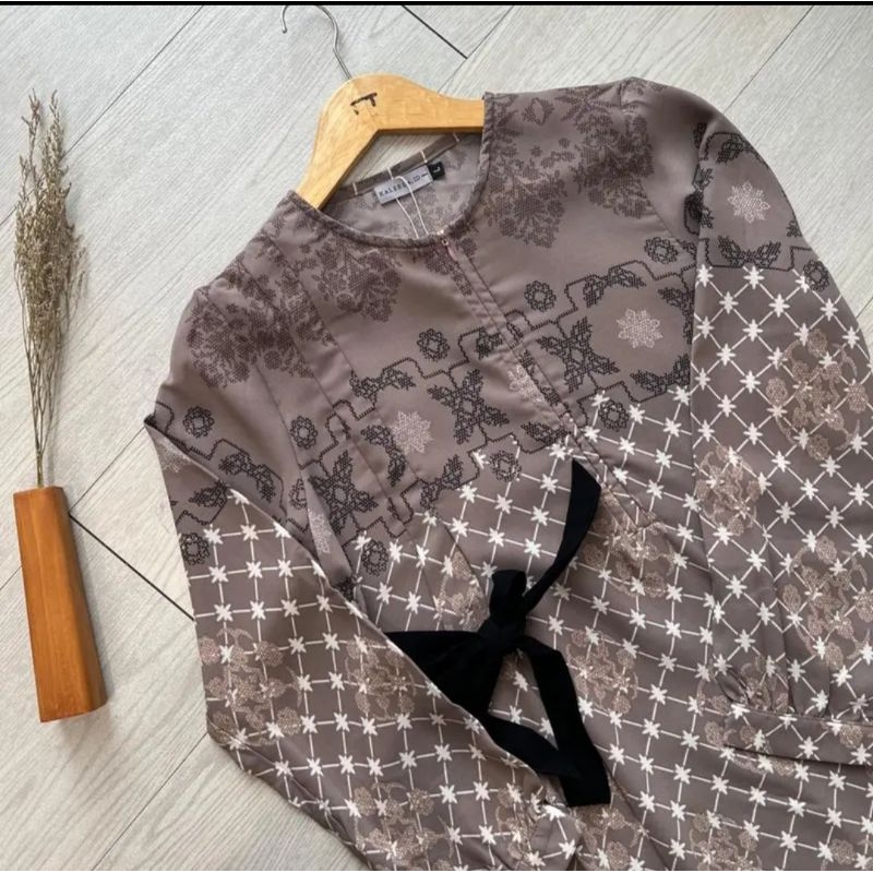 kamila dress  size  m,l,xxl by kaleela sale