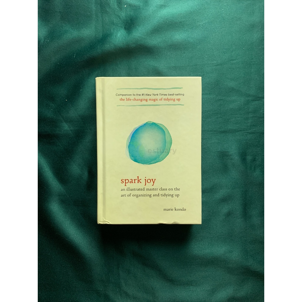 PRELOVED - Novel/Buku Spark Joy - Marie Kondo (HC)