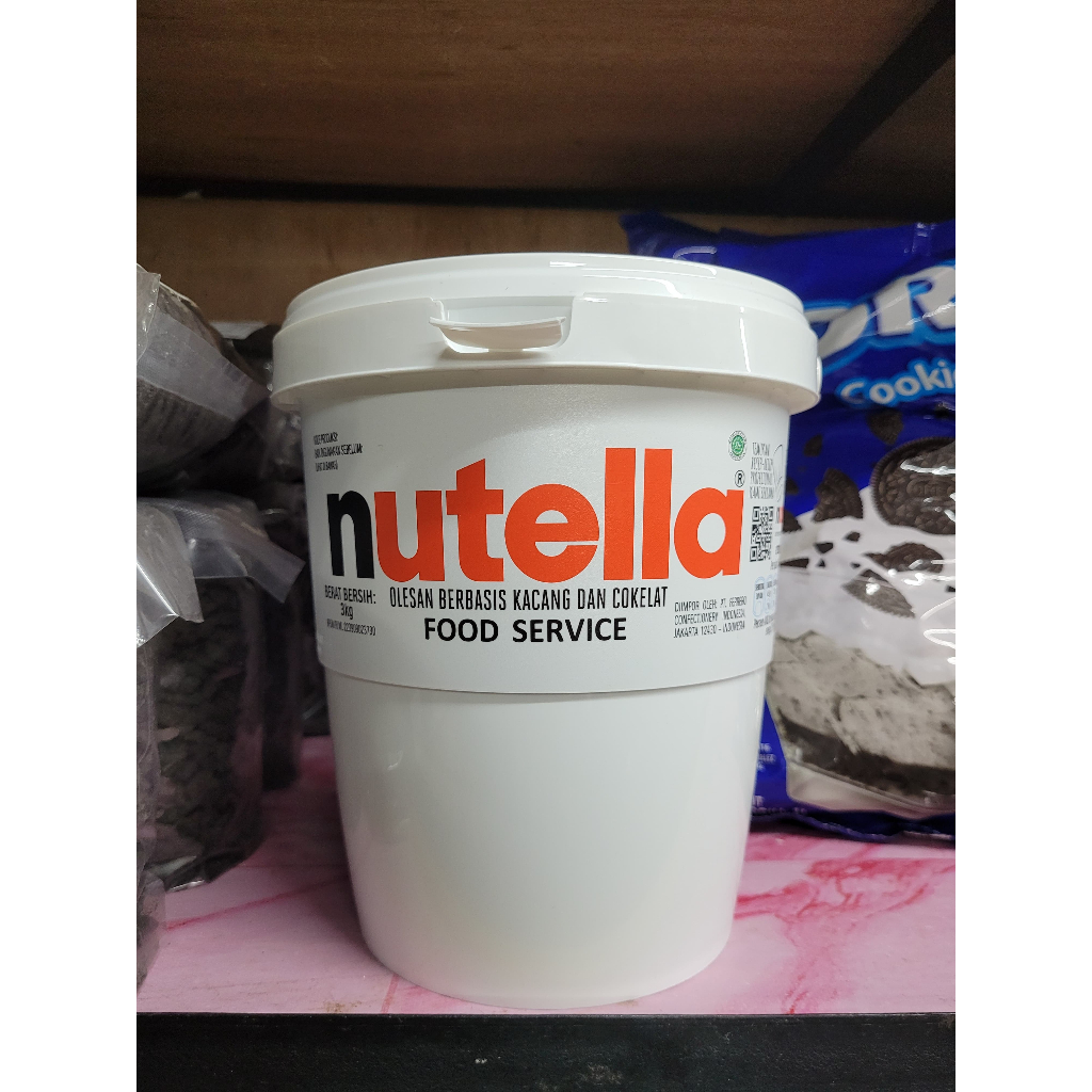 

Nutella - Olesan Berbasis Kacang dan Coklat 3kg