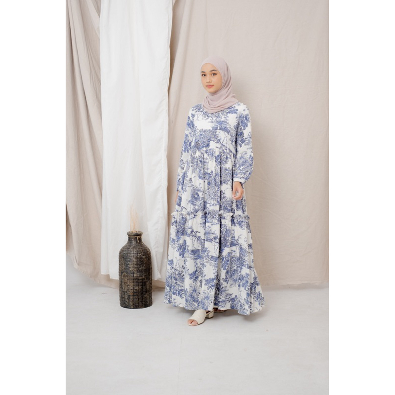 O2 - Khais Couture Gamis Dress Lengan Panjang Wanita Rok Susun Motif Dior