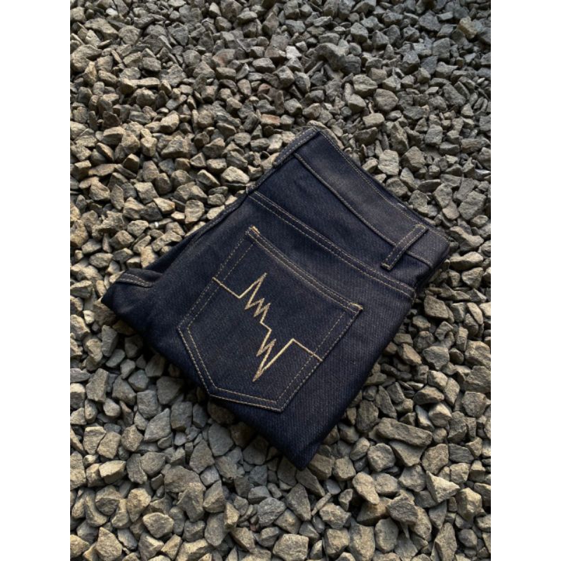 Celana Denim Selvedge Black Indigo 16.OZ