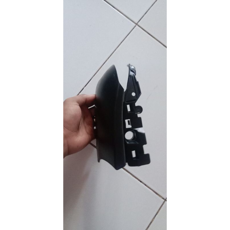 cover spion sienta kanan bagian bawah