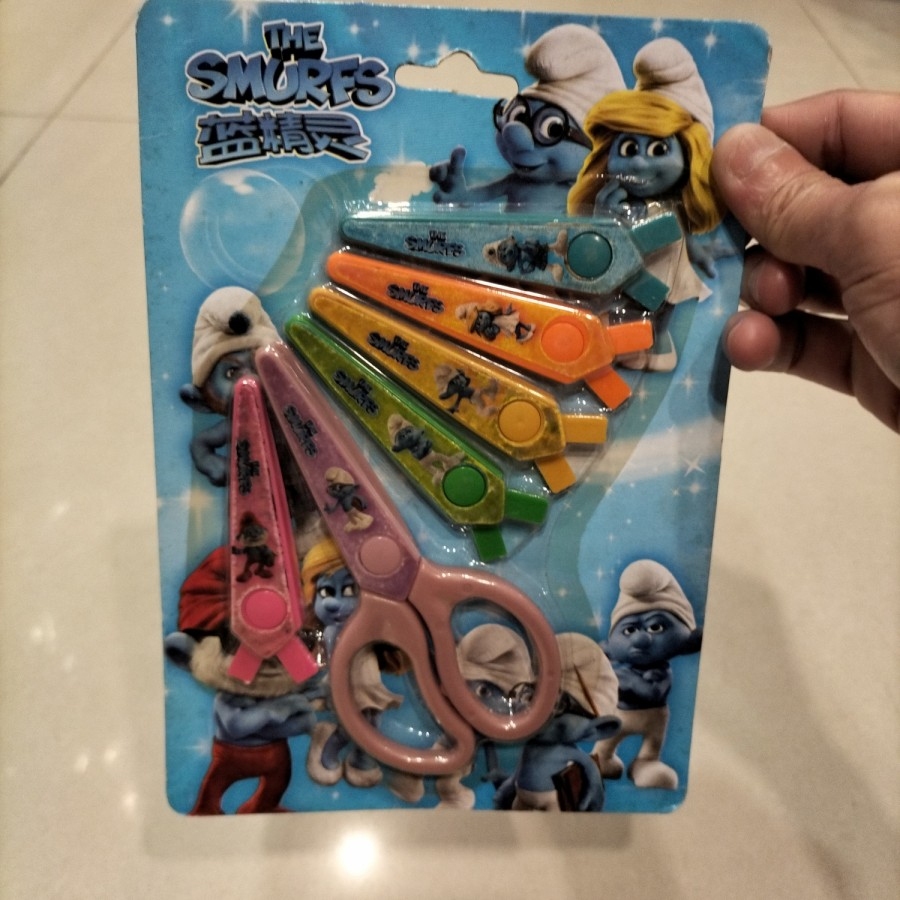 

Smurfs - Art & Craft scissors /Set Of 6 Scissor Blades In 6 Styles