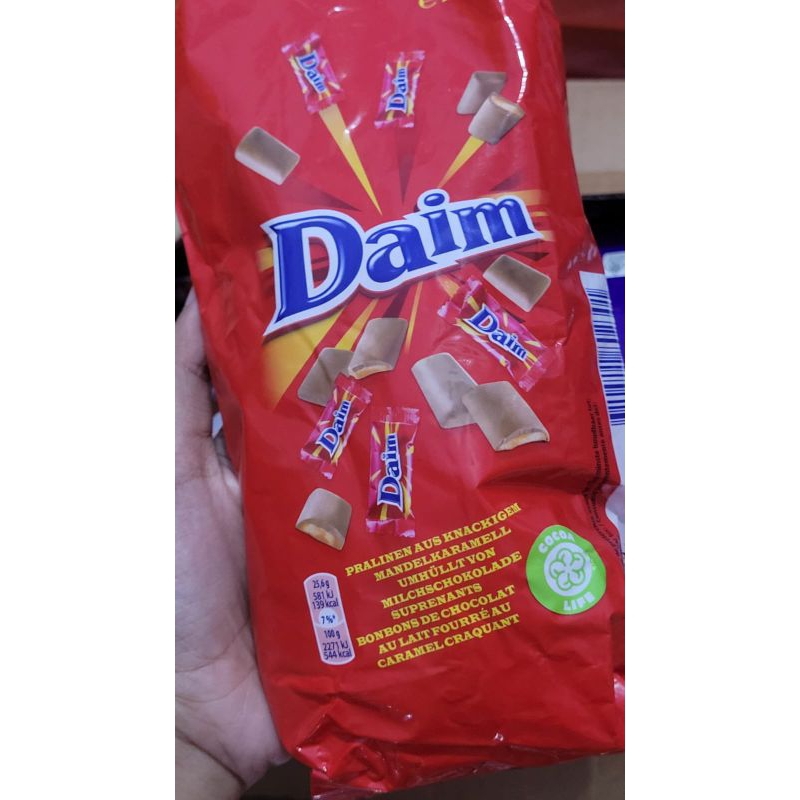 

coklat daim singapore