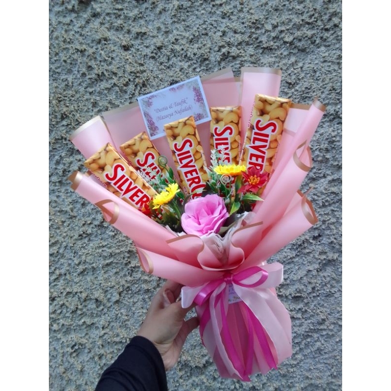 

Buket Coklat Silverqueen