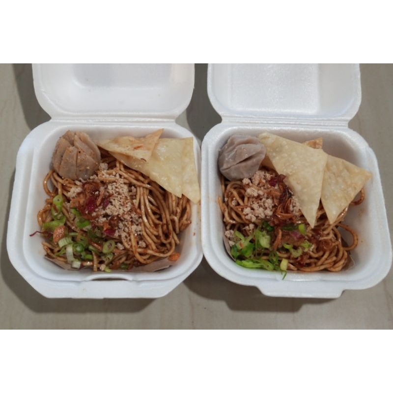 

Paket isi 6 Mie Jebeuw Mie Level Mie Jebew Mie Pedas