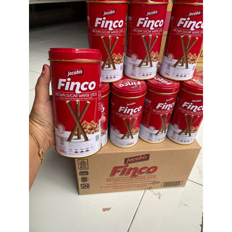 

FINCO WAFER STIK 150gr edisi lebaran - Astor kaleng - jajan lebaran