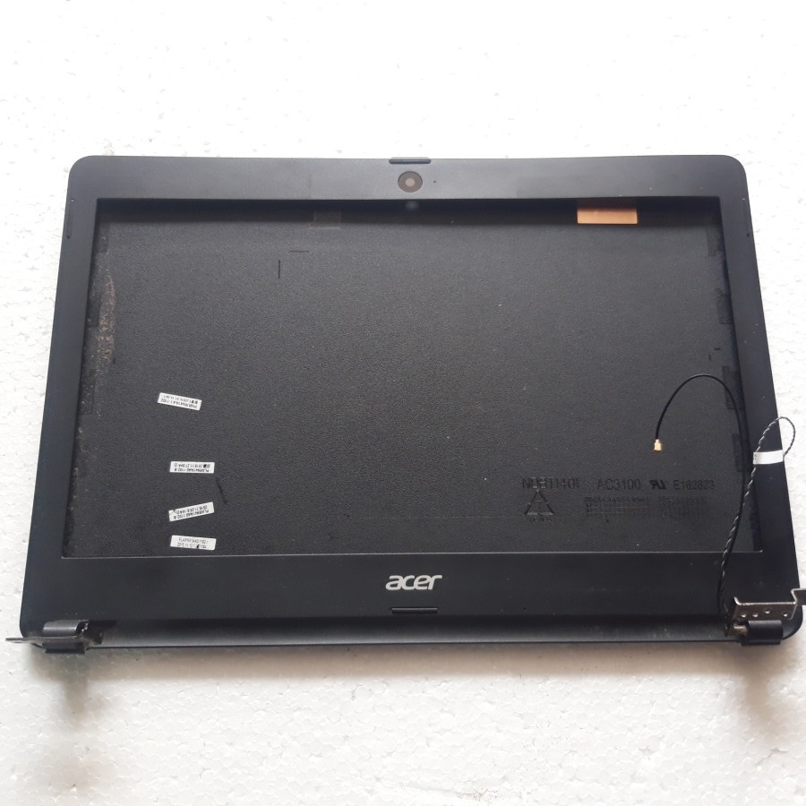 Casing LED LCD Acer one Z1402