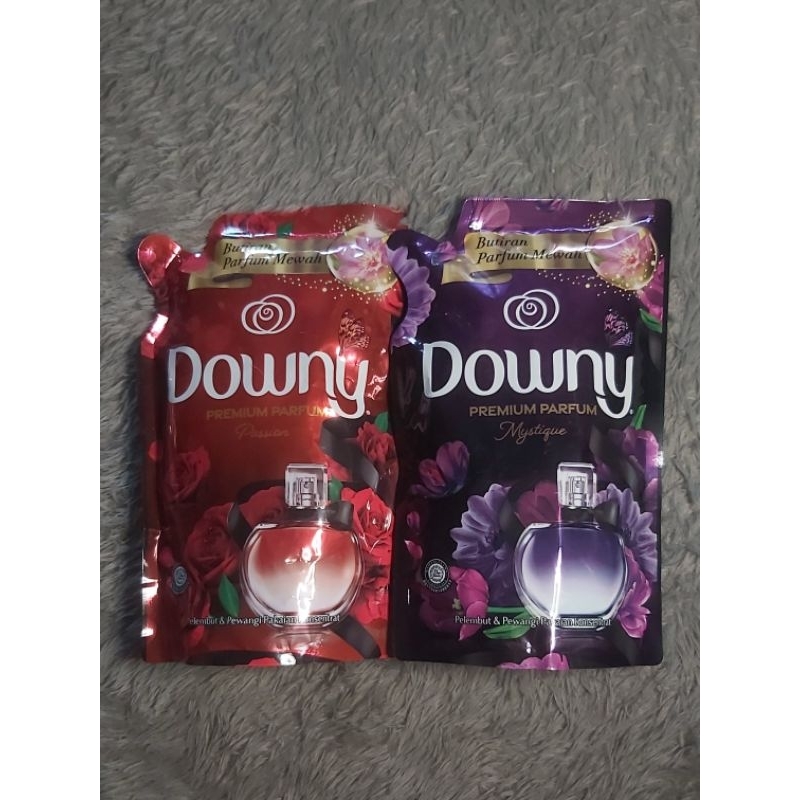 DOWNY PREMIUM PARFUME PEWANGI PAKAIAN 650ML