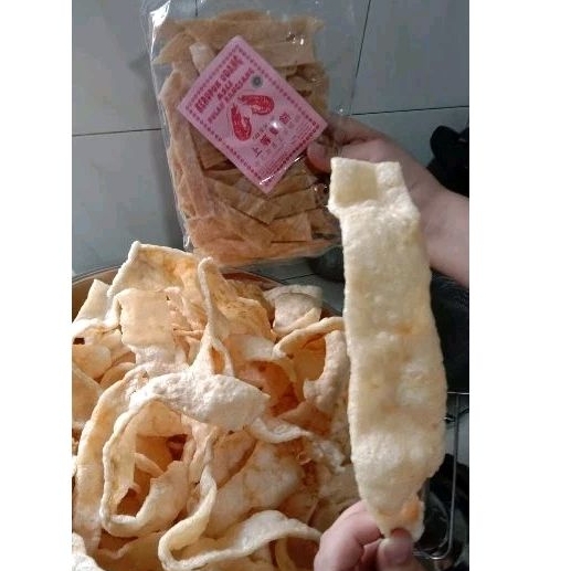 Kerupuk He Chiam/Kerupuk Udang Panjang, Segitiga &amp; halus  100% Halal Pulau Rangsang 500gr