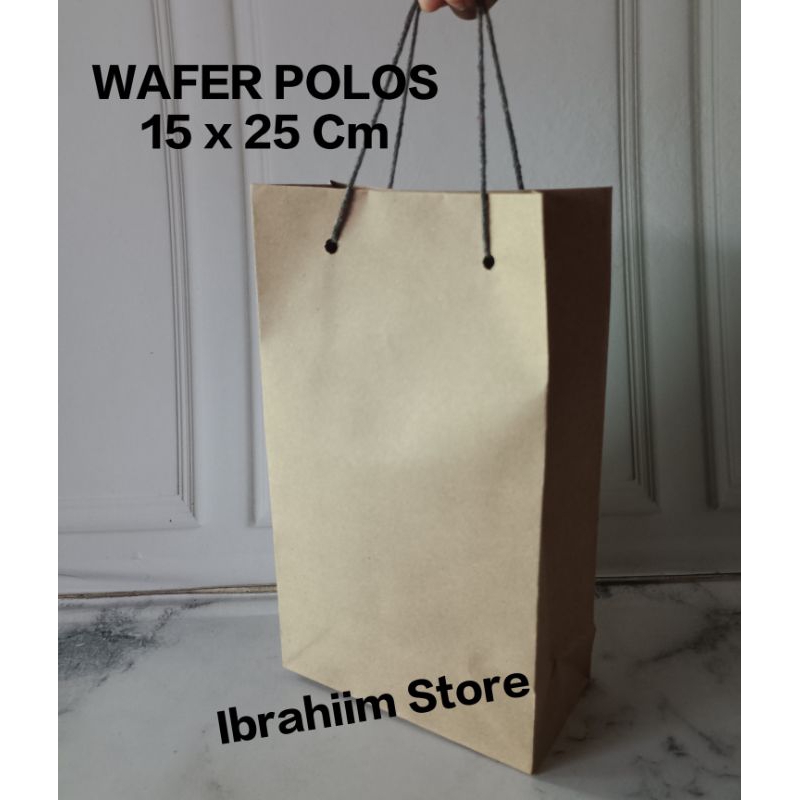 

PAPERBAG POLOS COKLAT UK. 25x15X7 CM / TAS SONGGONG KERTAS TAS SOUVENIR POLOS
