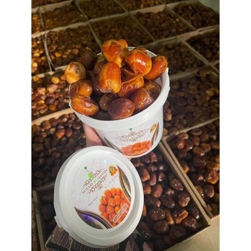 

KURMA SUKARI EMBER 850GR / KURMA SUKARI KEMASAN EMBER /KURMA SUKARI ORI 100%