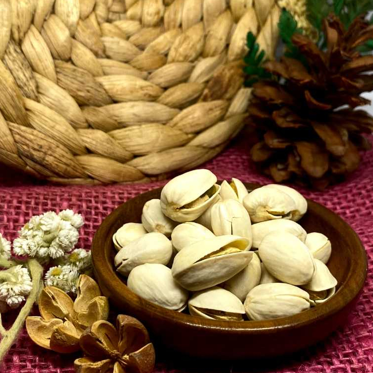 

Kacang Pistachio Fustuk Arab Oleh-Oleh Haji Umroh