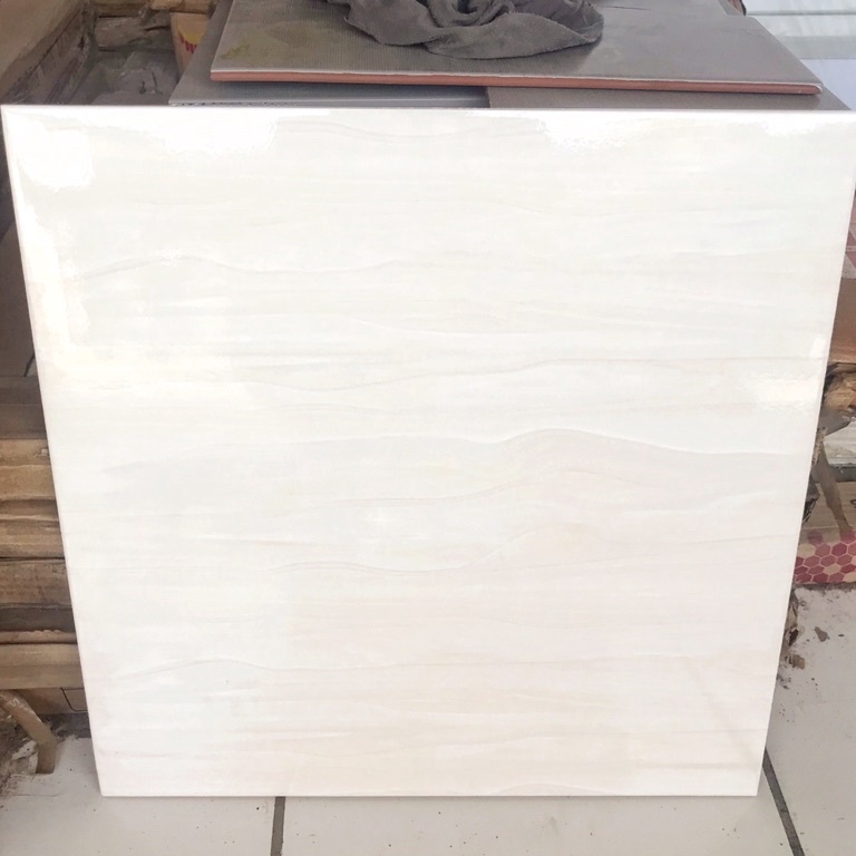 Terlaris keramik 4x4 putih motif glossy keramik lantai ruangan keramik motif salur keramik ikad